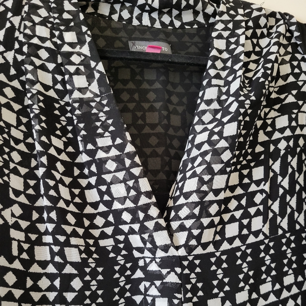VINCE CAMUTO Geometric Black and White Sleeveless Top Size Large - Picture 2 of 4
